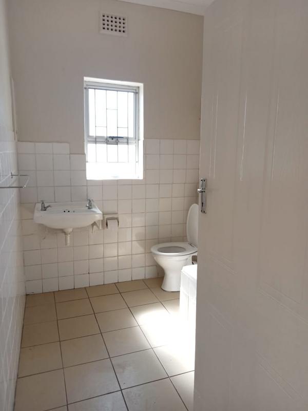 To Let 1 Bedroom Property for Rent in Rugby Western Cape